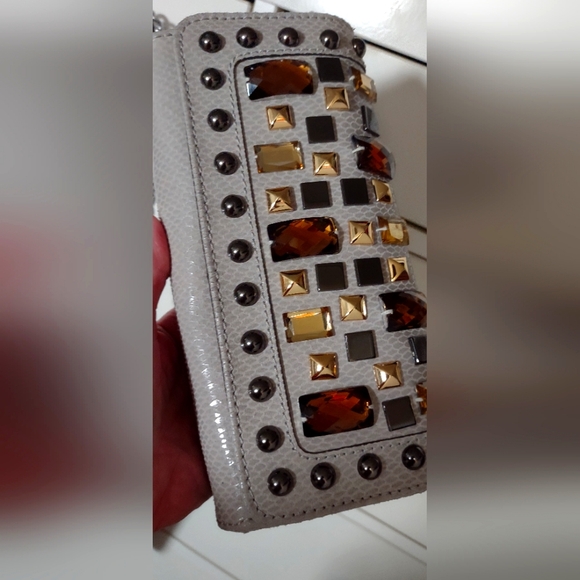 Hype blue gray long gemstone clutch,1 inside pocket.fits phones + - Picture 3 of 8